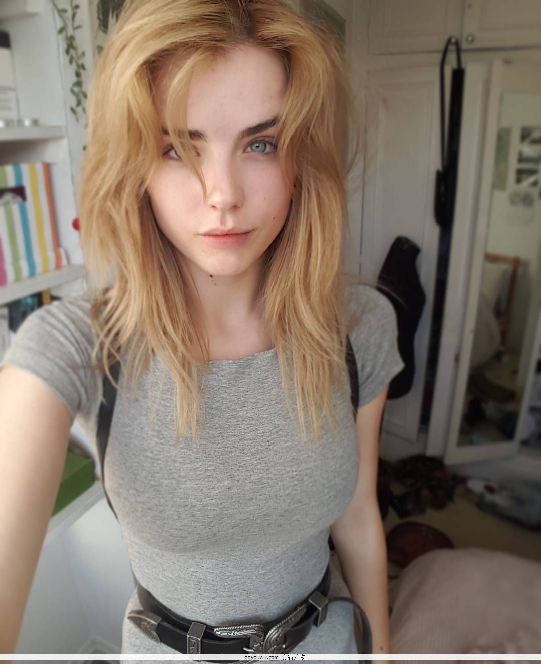 Danielle Sharp- ӢԸеѧ